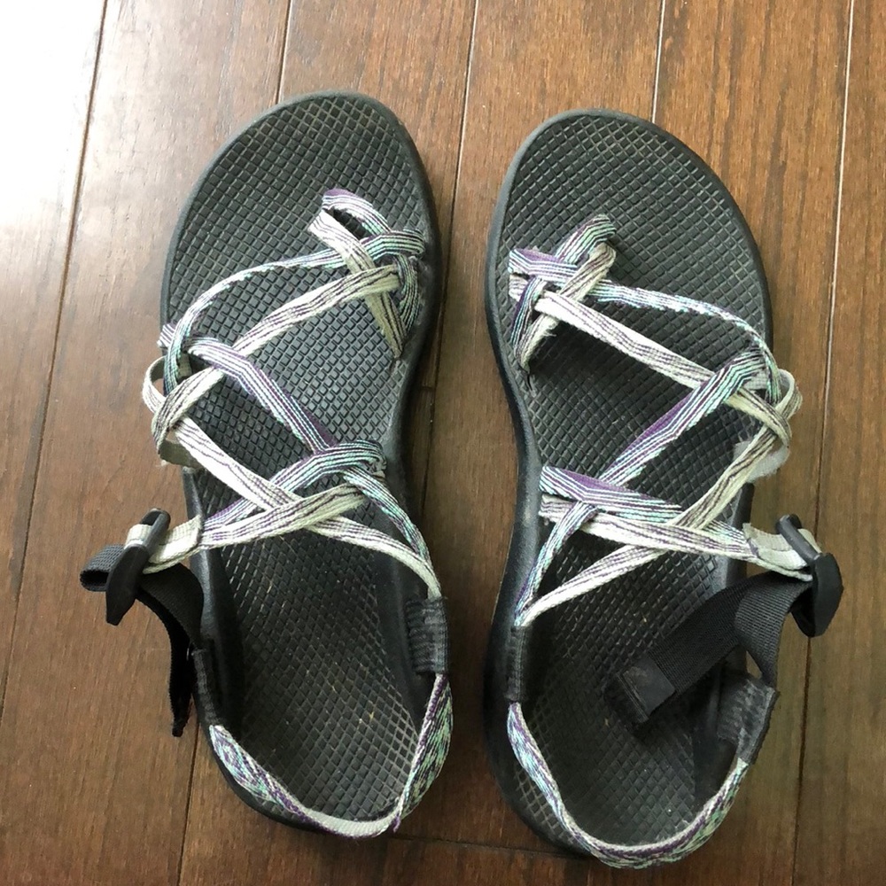 Women’s size 10 Chacos